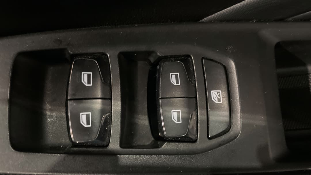 2023 MG Mg5 Vibe, Automatic, 38493 km, Drivers Side Door Panel Controls