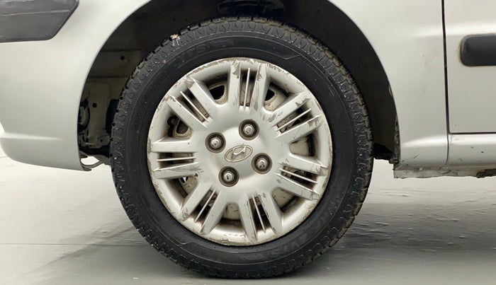 2010 Hyundai Santro Xing GLS, Petrol, Manual, 43,622 km, Left Front Wheel