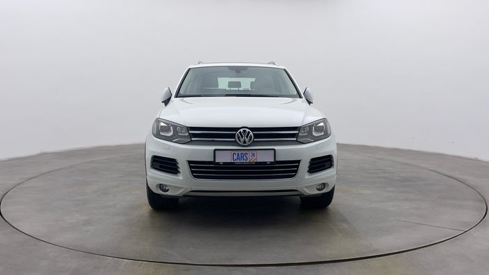 Volkswagen Touareg-Front View