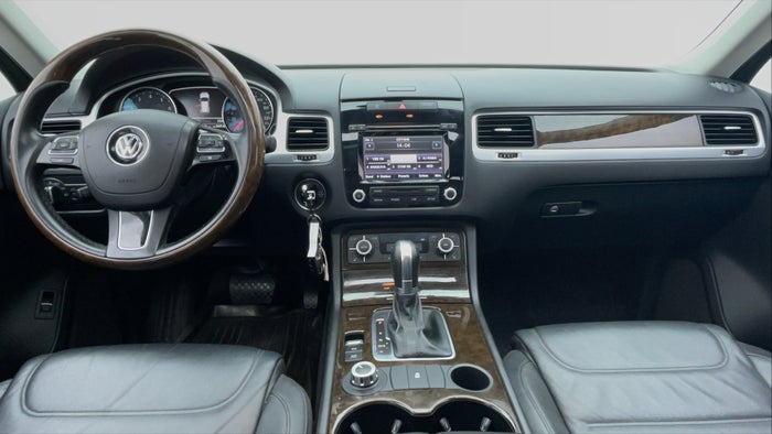 Volkswagen Touareg-Dashboard View