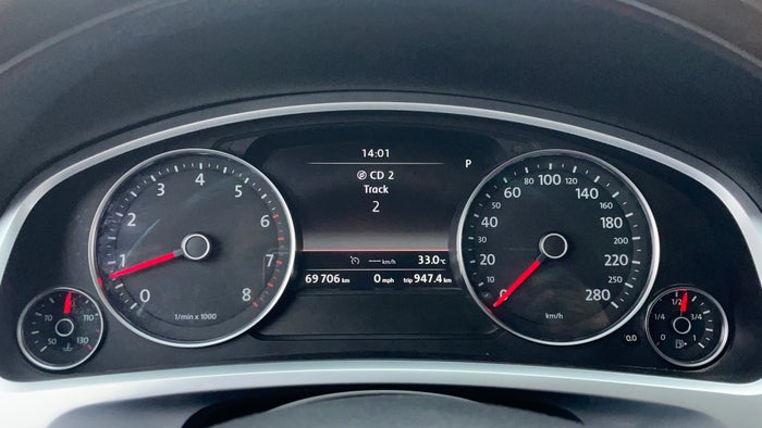 Volkswagen Touareg-Odometer View