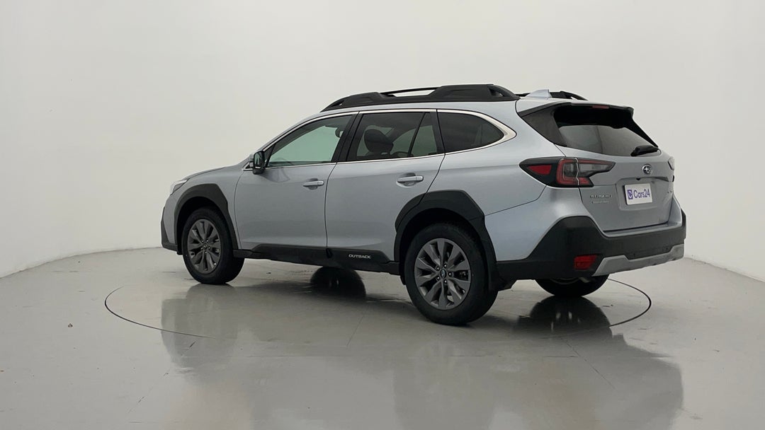 Left Back Diagonal (45- Degree) View