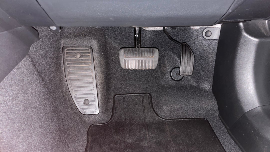 Pedals and Footmat