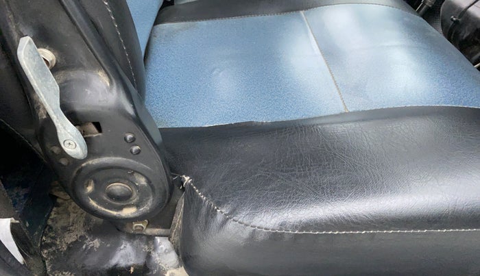 2018 Maruti OMNI E 8 STR, Petrol, Manual, 25,961 km, Driver Side Adjustment Panel