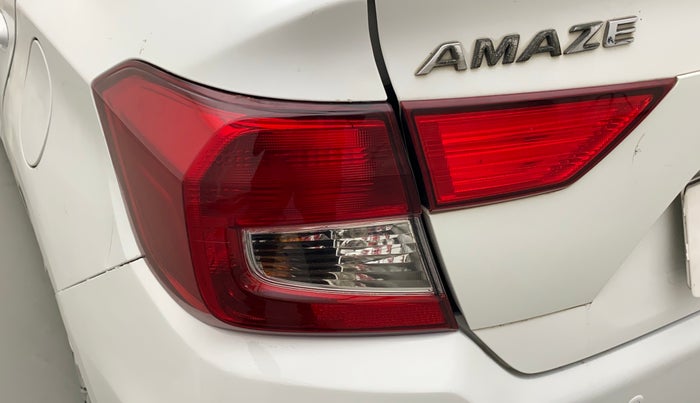 2018 Honda Amaze 1.2L I-VTEC S, Petrol, Manual, 53,034 km, Left tail light - Minor scratches