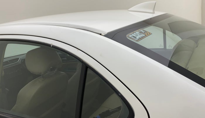 2018 Honda Amaze 1.2L I-VTEC S, Petrol, Manual, 53,034 km, Left C pillar - Paint is slightly faded