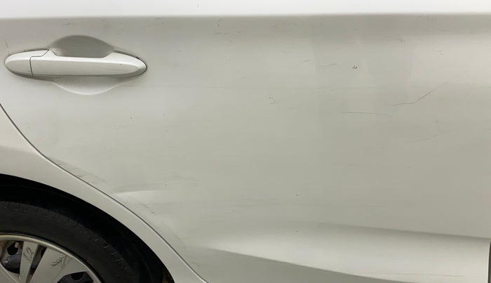 2018 Honda Amaze 1.2L I-VTEC S, Petrol, Manual, 53,034 km, Right rear door - Slightly dented