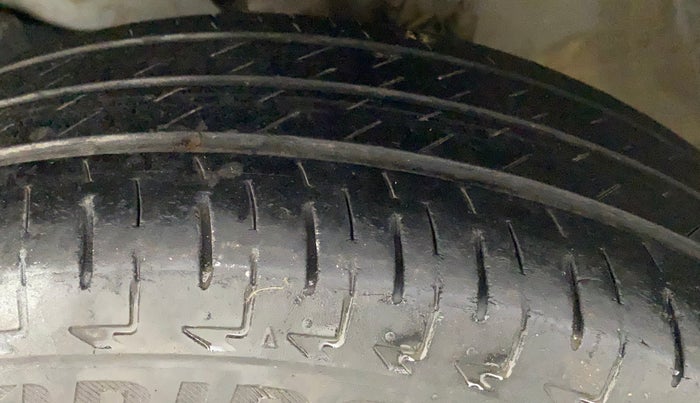 2018 Honda Amaze 1.2L I-VTEC S, Petrol, Manual, 53,034 km, Left Front Tyre Tread