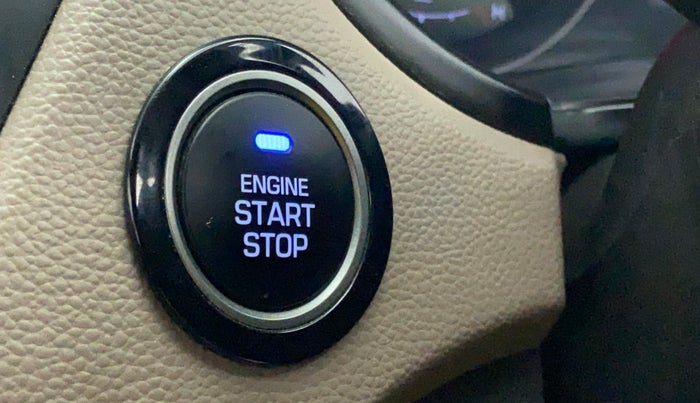 2019 Hyundai Elite i20 1.2  ASTA (O) CVT, Petrol, Automatic, 30,656 km, Keyless button start
