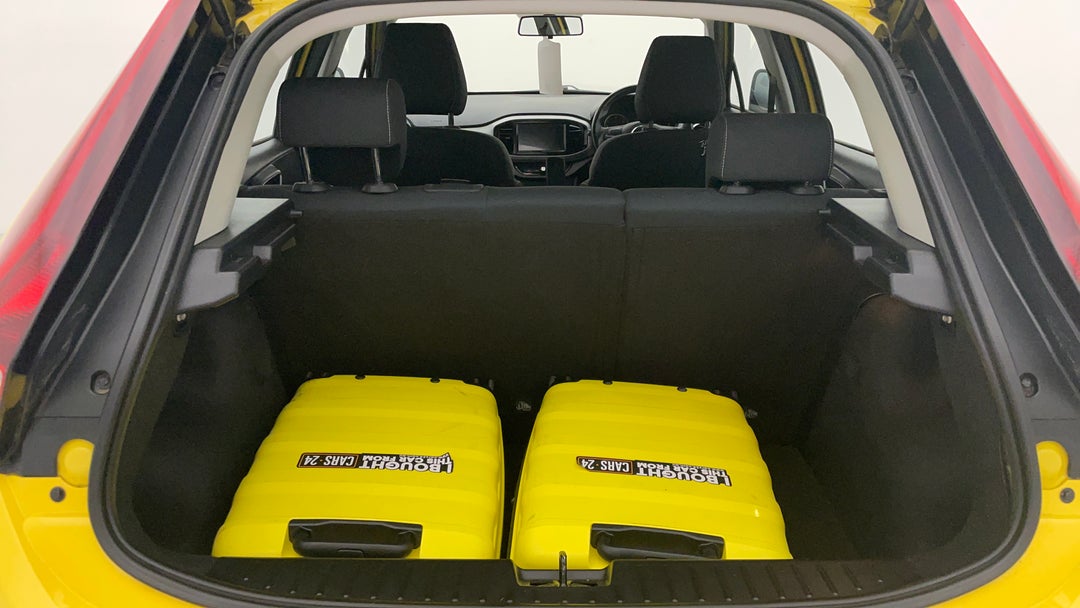 2020 MG Mg3 Auto Core, Automatic, 30559 km, Boot Inside View with Luggage