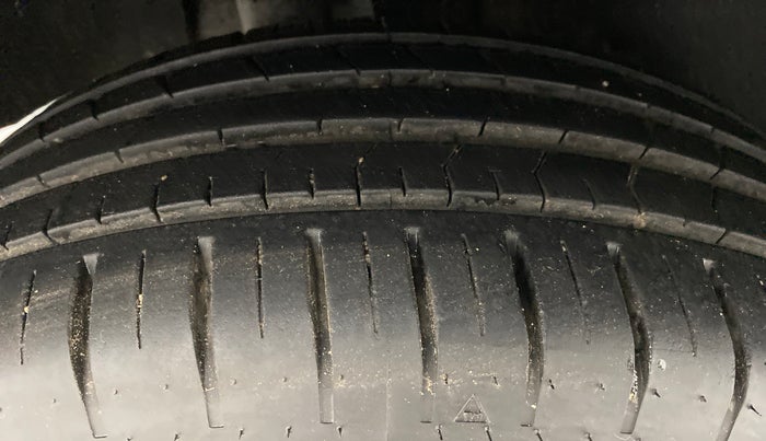 2018 Maruti Baleno ALPHA 1.2K12  AT, Petrol, Automatic, 10,380 km, Left Rear Tyre Tread