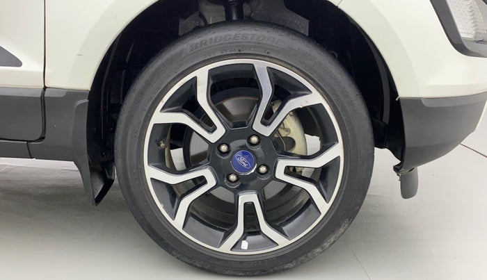 2018 Ford Ecosport TITANIUM 1.5L SIGNATURE EDITION (SUNROOF) DIESEL, Diesel, Manual, 56,659 km, Right Front Wheel