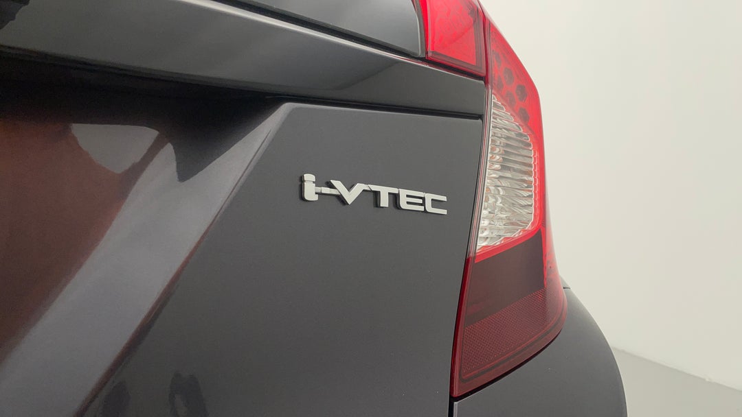 Badge (Boot Right Side)