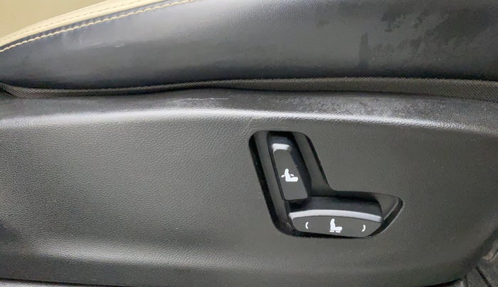 2021 MG HECTOR SHARP CVT, Petrol, Automatic, 21,025 km, Driver Side Adjustment Panel