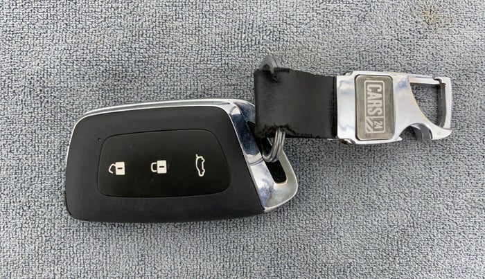 2021 MG HECTOR SHARP CVT, Petrol, Automatic, 21,025 km, Key Close Up
