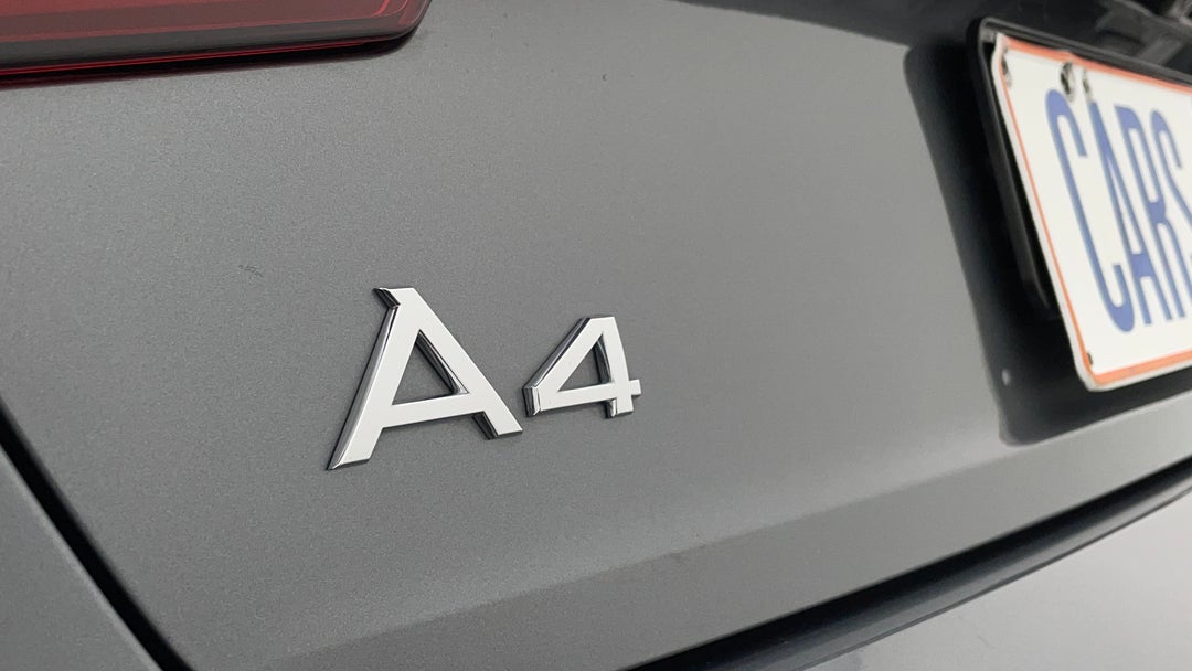 Badge (Boot Left Side)