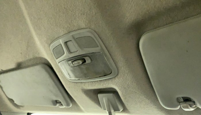 2017 Maruti Celerio ZXI, CNG, Manual, 83,792 km, Ceiling - Roof light/s not working