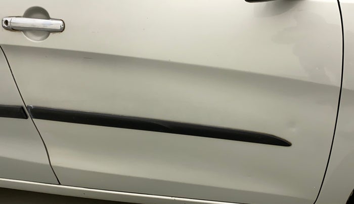 2017 Maruti Celerio ZXI, CNG, Manual, 83,792 km, Driver-side door - Minor scratches