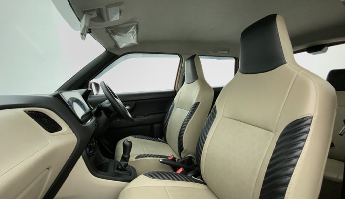 2019 Maruti New Wagon-R VXI 1.0, Petrol, Manual, 39,808 km, Right Side Front Door Cabin