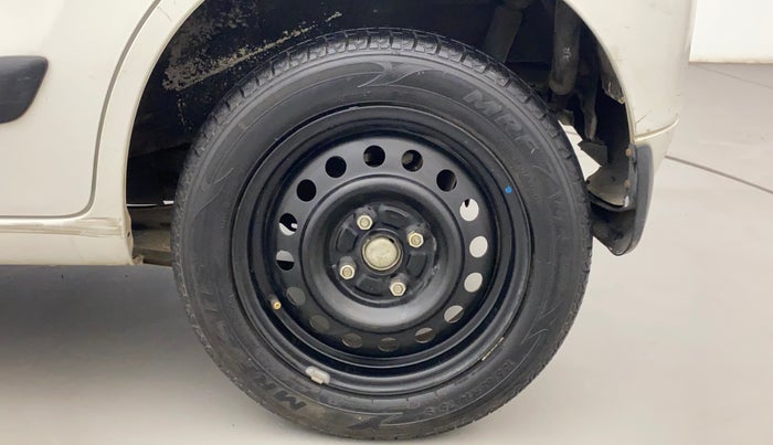 2017 Maruti Wagon R 1.0 VXI, Petrol, Manual, 37,411 km, Left Rear Wheel