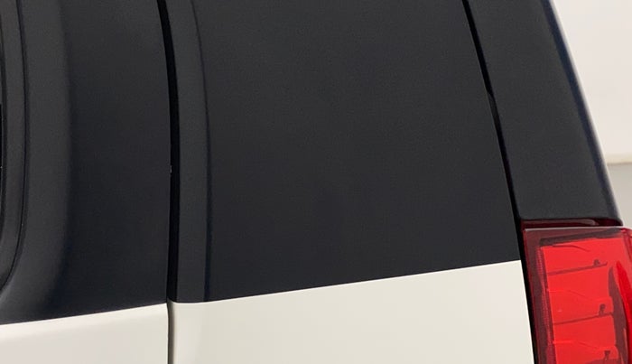 2017 Maruti Wagon R 1.0 VXI, Petrol, Manual, 37,411 km, Left quarter panel - Graphic sticker