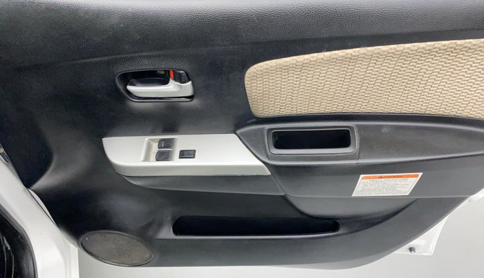 2018 Maruti Wagon R 1.0 LXI CNG, CNG, Manual, 83,254 km, Driver Side Door Panels Control