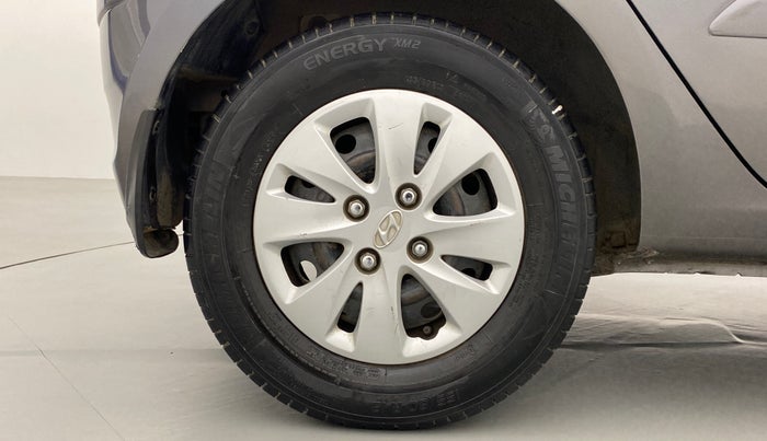 2011 Hyundai i10 SPORTZ 1.2 AT KAPPA2, Petrol, Automatic, 96,788 km, Right Rear Wheel