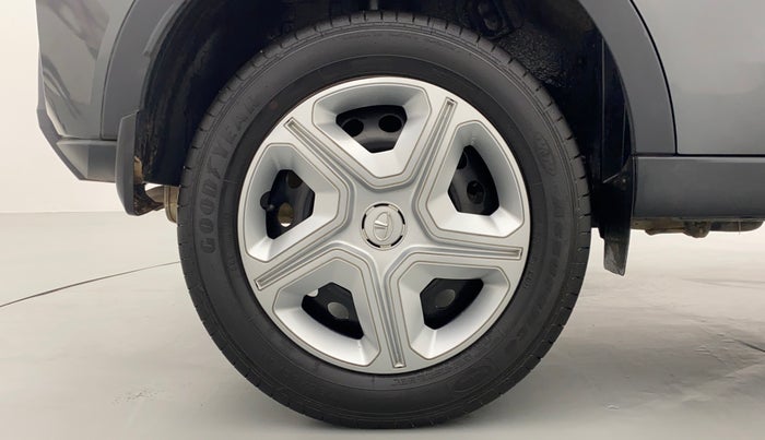 2020 Tata NEXON XZ 1.2, Petrol, Manual, 8,300 km, Right Rear Wheel