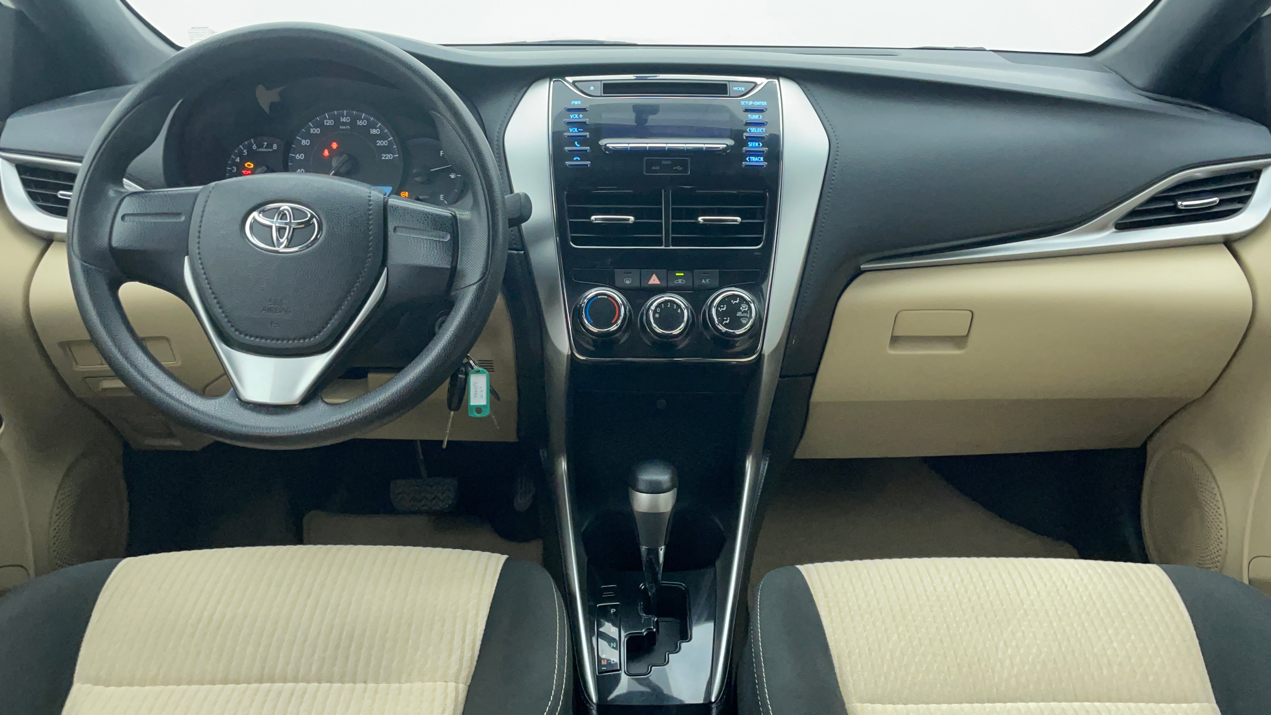 Toyota Yaris-Dashboard View