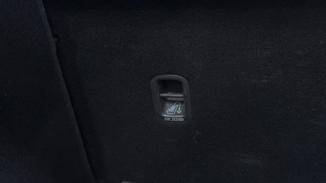 2019 Kia Stinger Gt (red Leather), Automatic, 122905 km, Child Seat Anchor Points