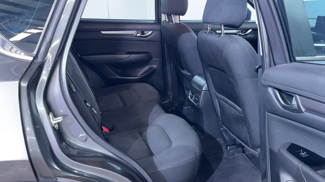2021 Mazda CX-5 Maxx Sport (FWD), Automatic, 74199 km, Right Side Rear Door Cabin View