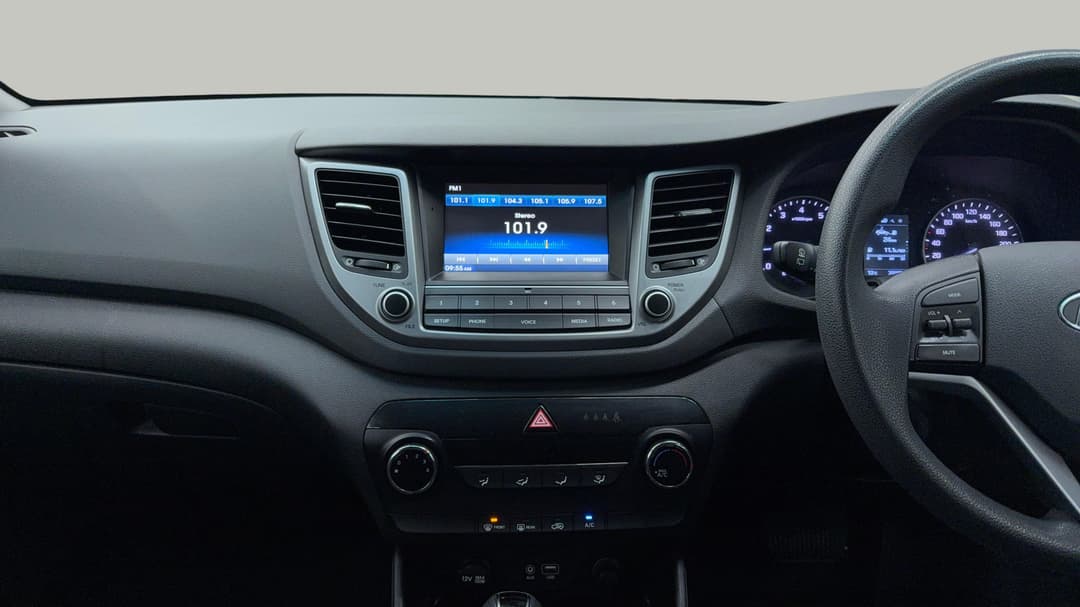 2017 Hyundai Tucson Active (FWD), Automatic, 70688 km, Center Console