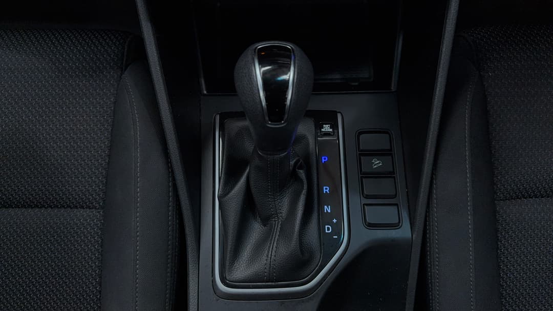 2017 Hyundai Tucson Active (FWD), Automatic, 70688 km, Gear Lever 
