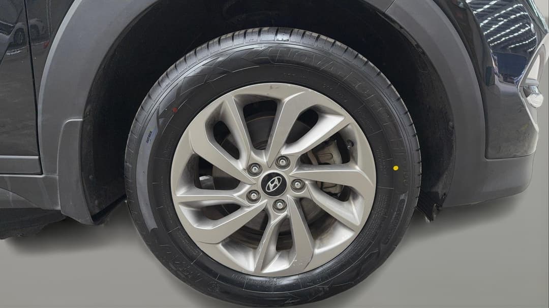2017 Hyundai Tucson Active (FWD), Automatic, 70688 km, Right Front Wheel