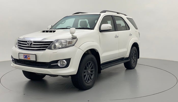 2016 Toyota Fortuner 3.0 AT 4X2, Diesel, Automatic, 1,97,528 km, Left Front Diagonal