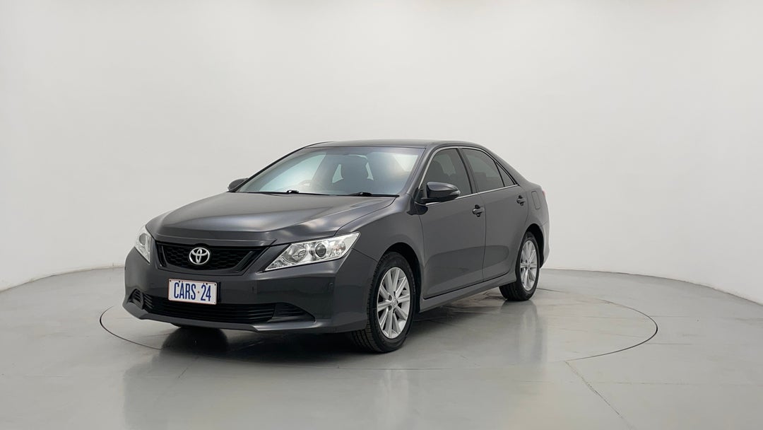 Left Front Diagonal (45- Degree) View