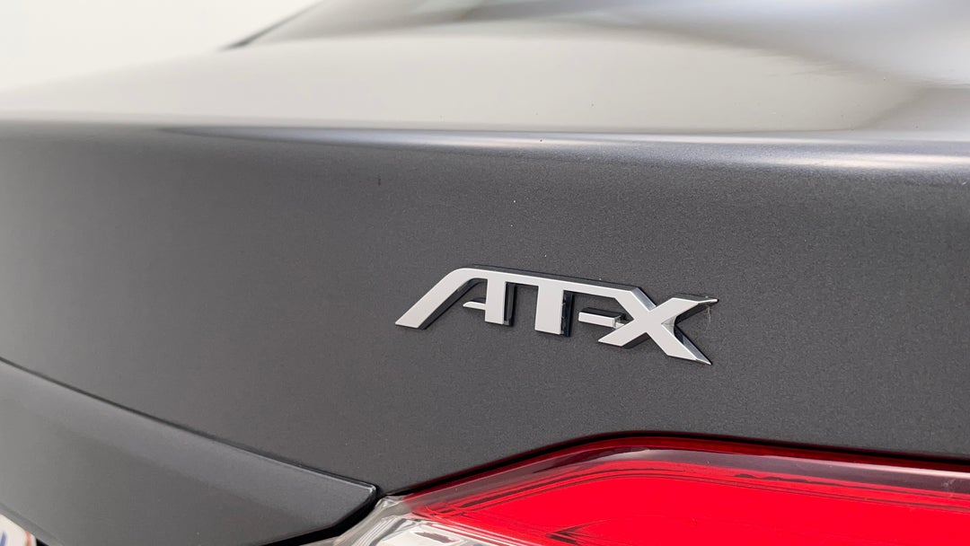 Badge (Boot Right Side)