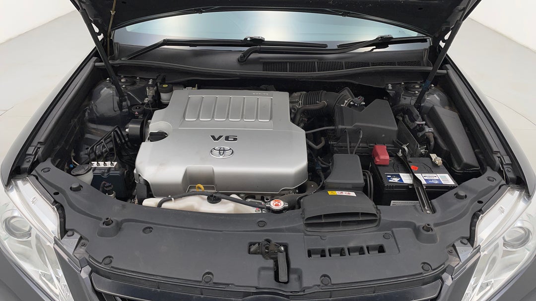 Open Bonnet (Engine)