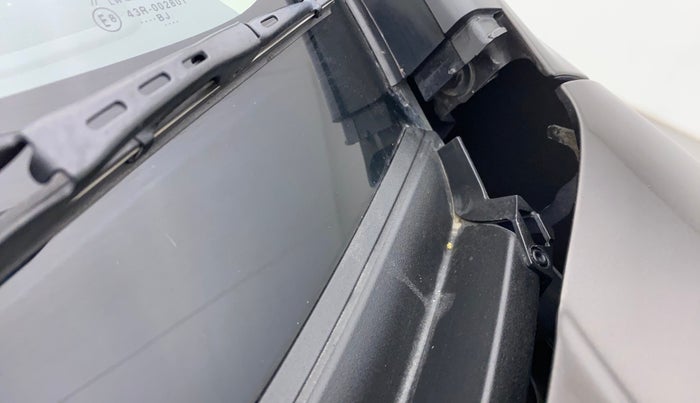 2019 Honda WR-V 1.5L I-DTEC VX MT, Diesel, Manual, 59,965 km, Bonnet (hood) - Cowl vent panel has minor damage