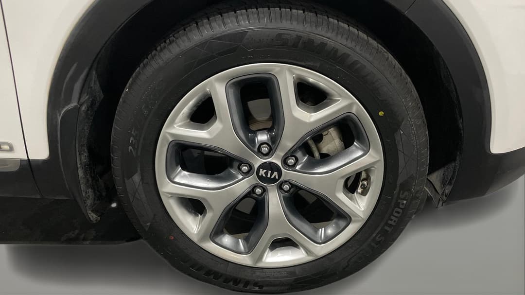2016 Kia Sorento Platinum (4x4), Automatic, 149649 km, Right Front Wheel