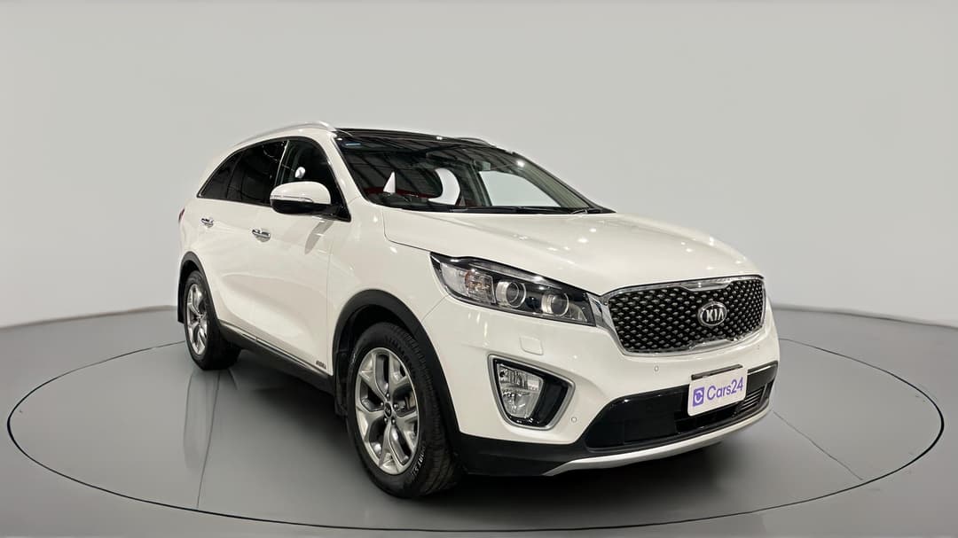 2016 Kia Sorento Platinum (4x4), Automatic, 149649 km, Right Front Diagonal (45- Degree) View