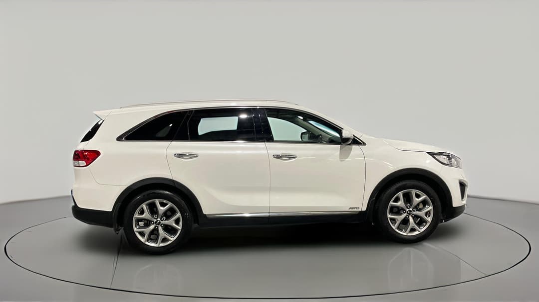 2016 Kia Sorento Platinum (4x4), Automatic, 149649 km, Right Side View