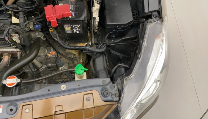 2019 Maruti Ciaz DELTA AT 1.5 SHVS PETROL, Petrol, Automatic, 31,431 km, Left headlight - Clamp has minor damage