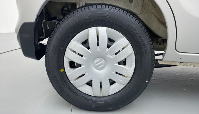 2018 Maruti Alto 800 LXI, Petrol, Manual, 42,206 km, Right Rear Wheel