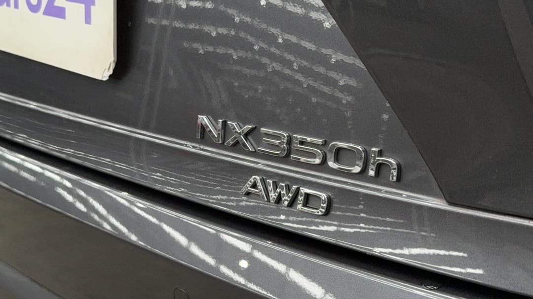 2022 Lexus Nx350h Sports Luxury + Ep1 Hybrid AWD, Automatic, 36413 km, Badge (Boot Right Side)