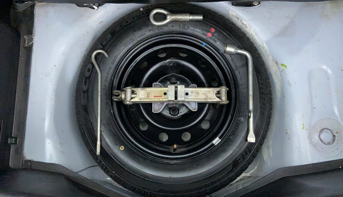 2012 Maruti Swift VDI, Diesel, Manual, 84,460 km, Spare Tyre
