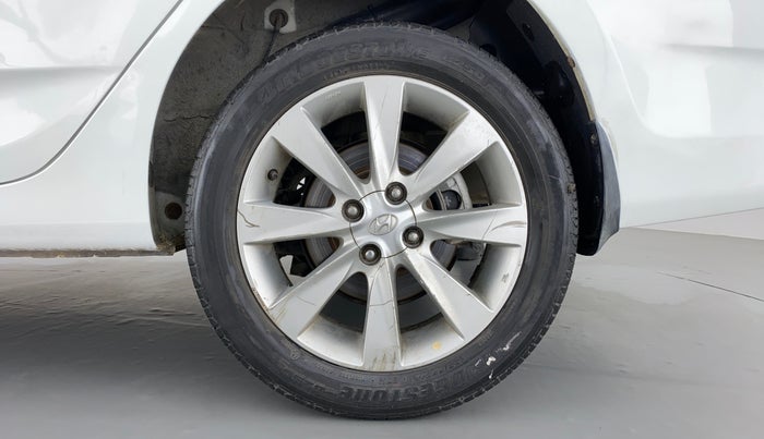 2013 Hyundai Verna FLUIDIC 1.6 SX CRDI, Diesel, Manual, 33,838 km, Left Rear Wheel