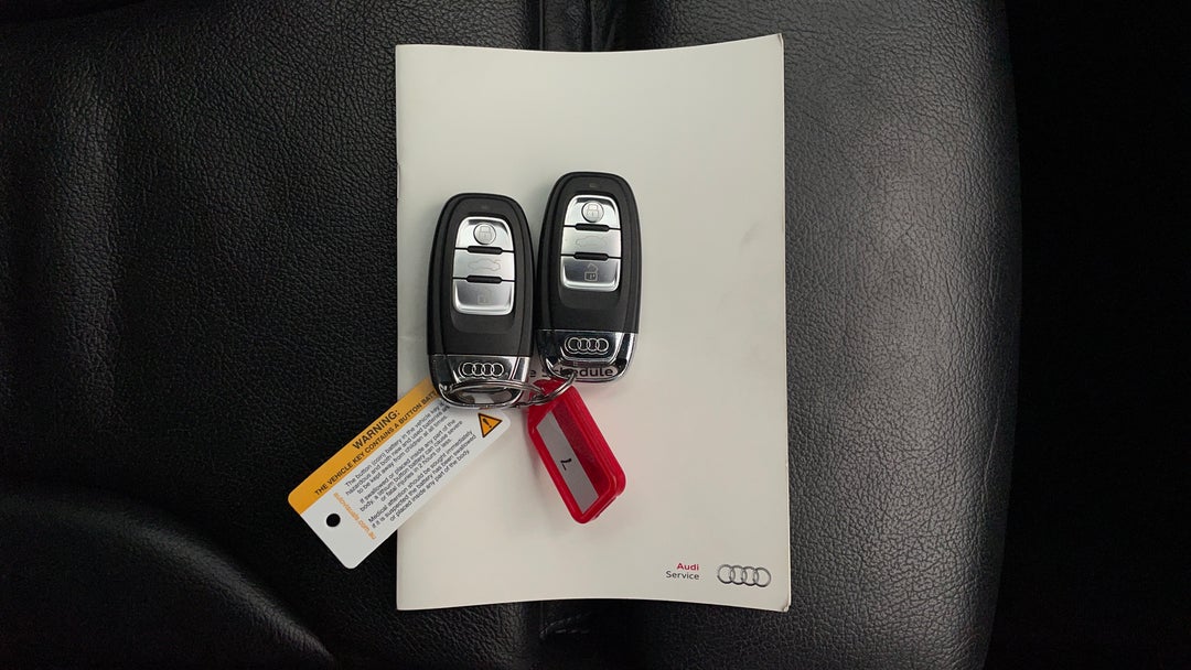 2016 Audi Q5 2.0 Tdi Quattro, Automatic, 96434 km, Key Close-up