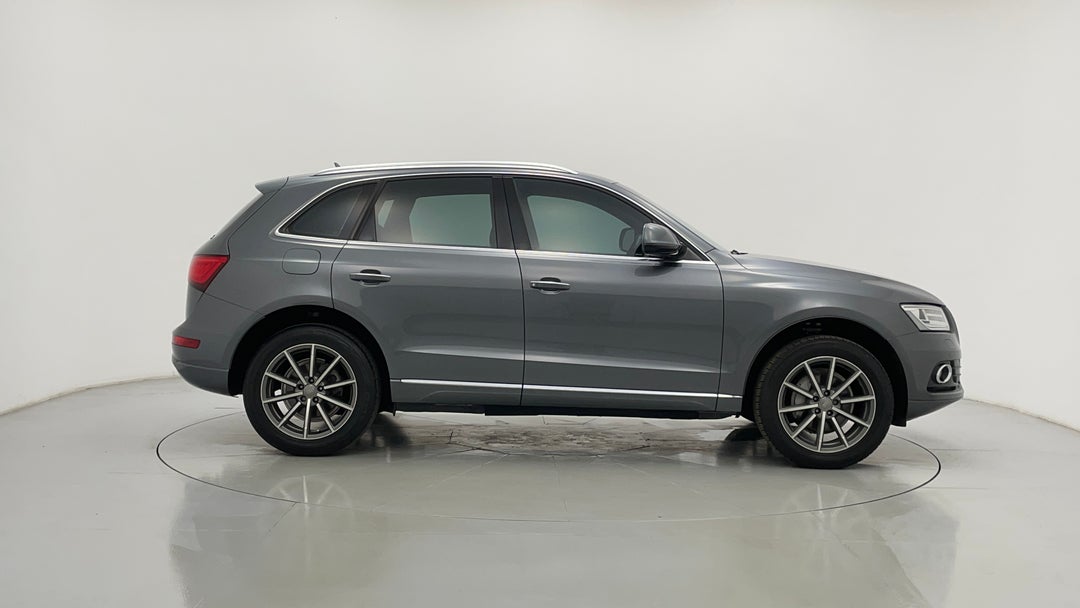 2016 Audi Q5 2.0 Tdi Quattro, Automatic, 96434 km, Right Side View