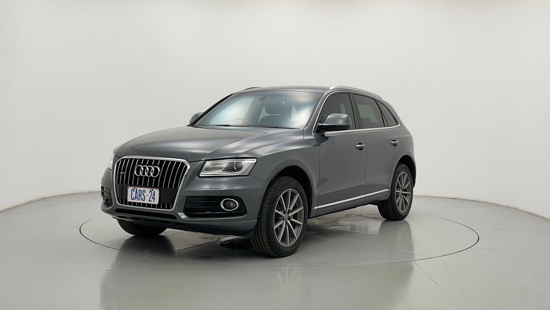 2016 Audi Q5 2.0 Tdi Quattro, Automatic, 96434 km, Left Front Diagonal (45- Degree) View